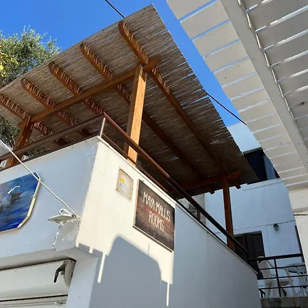 Maya Mallis Adamantas  Exterior photo