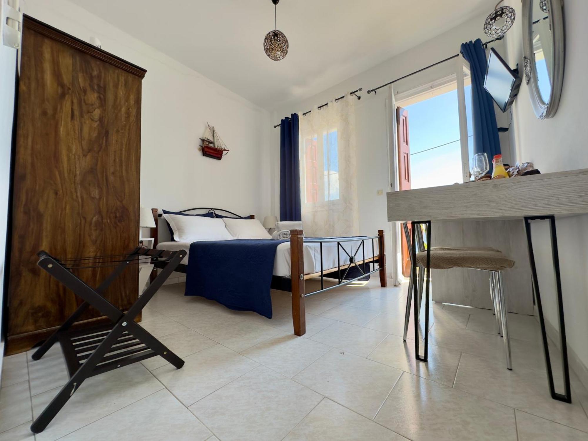 Apartment Maya Mallis *